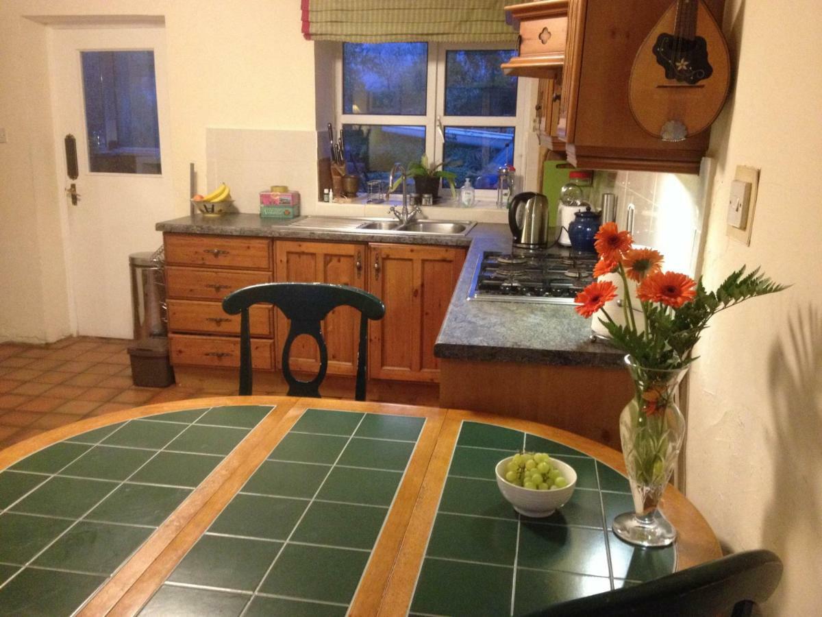 Lisieux House On Lough Neagh Bed & Breakfast Aghalee Екстериор снимка