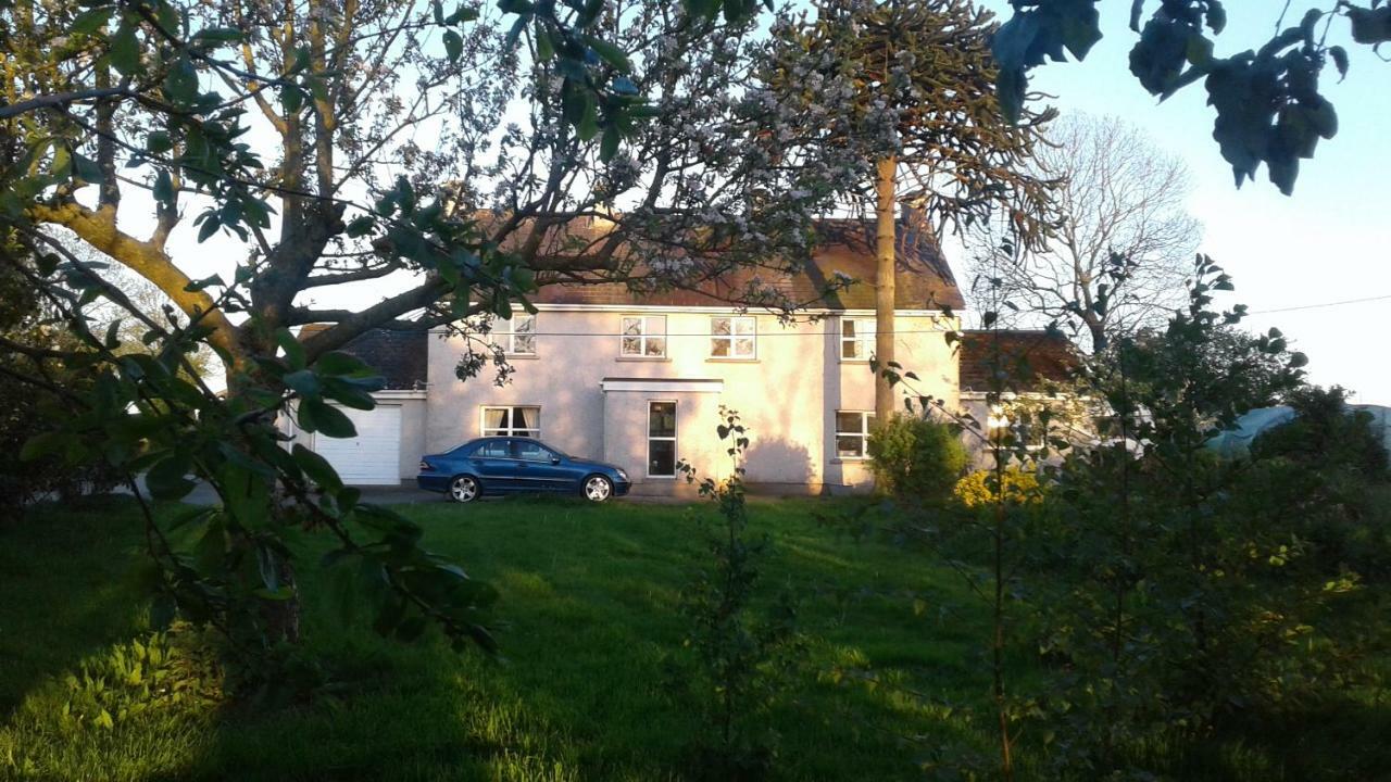 Lisieux House On Lough Neagh Bed & Breakfast Aghalee Екстериор снимка