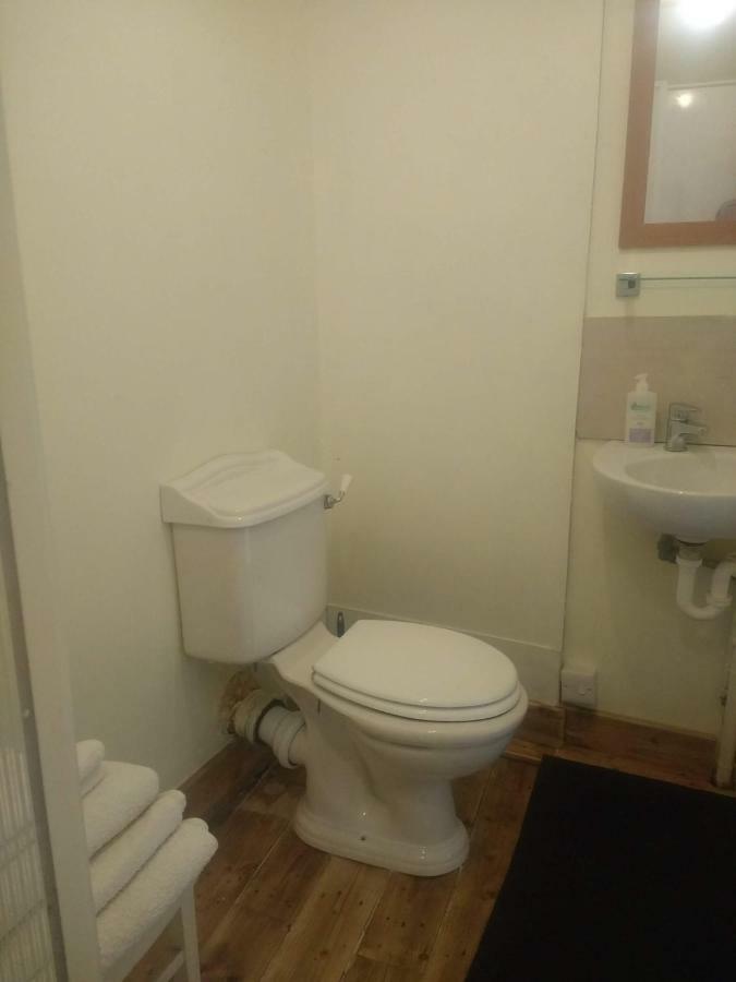 Lisieux House On Lough Neagh Bed & Breakfast Aghalee Екстериор снимка